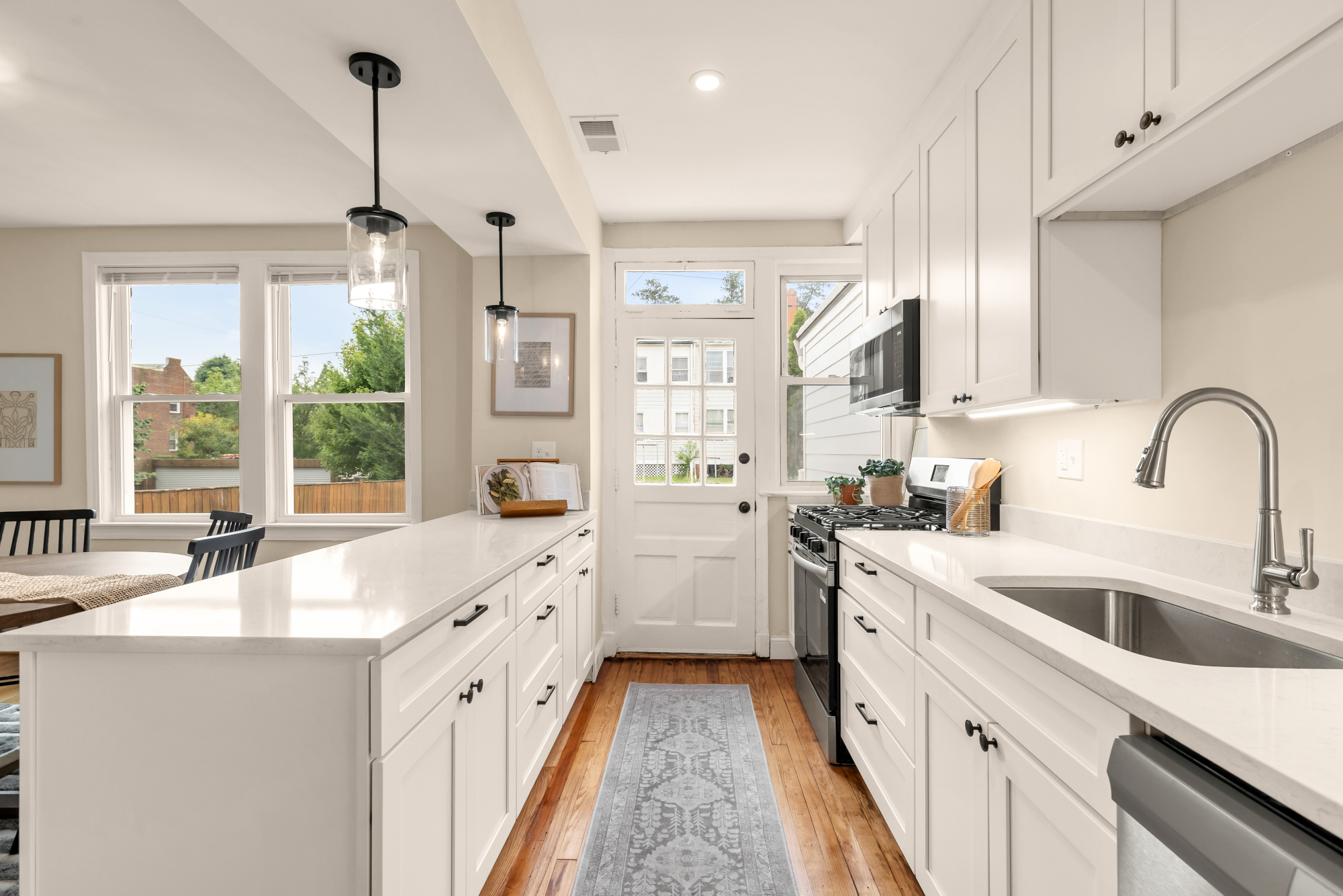 4002 10th ST NE DC  Kitchen 